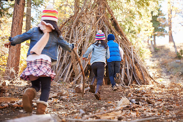 Wild life The trapper adventure The family activity Mountain survival