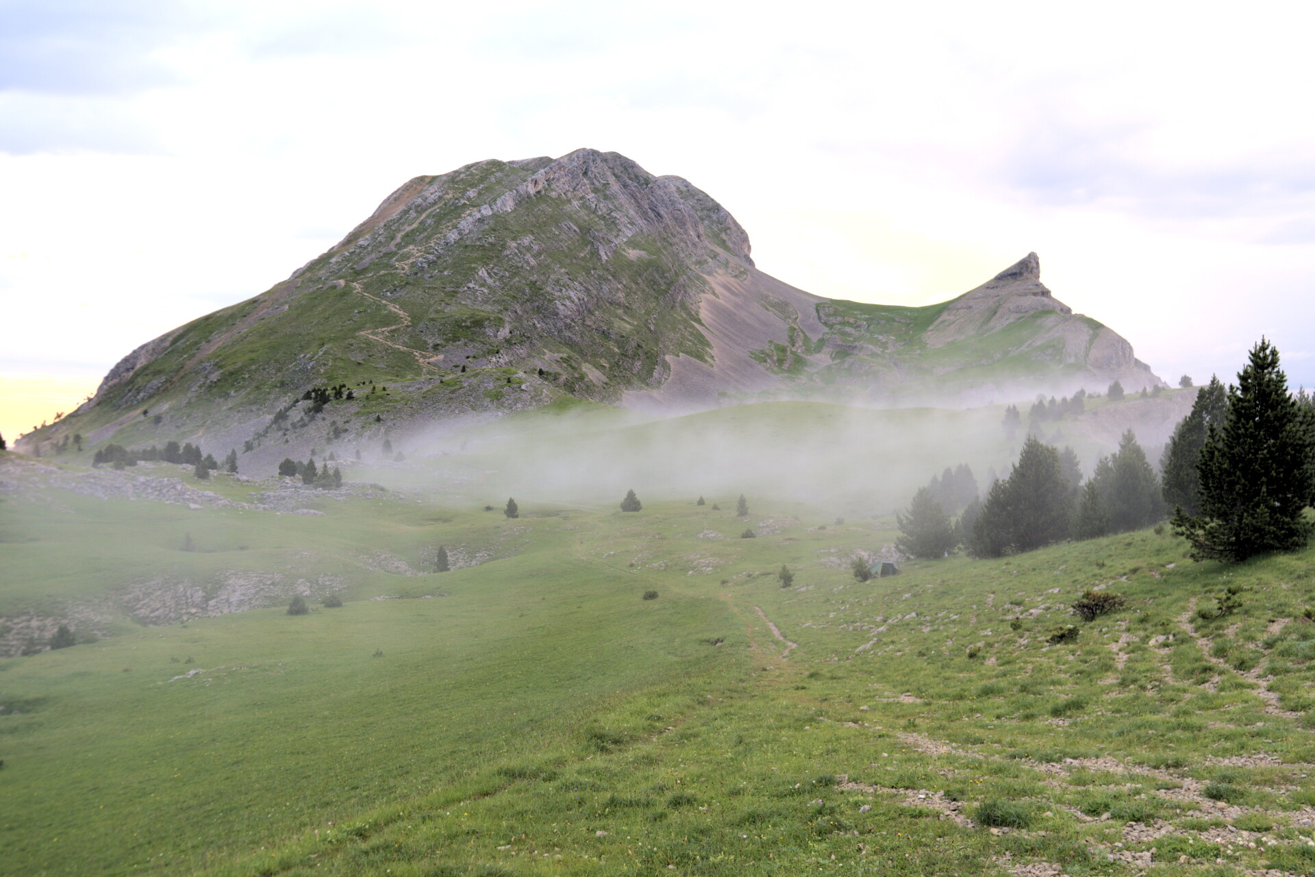Grand Veymont in clouds